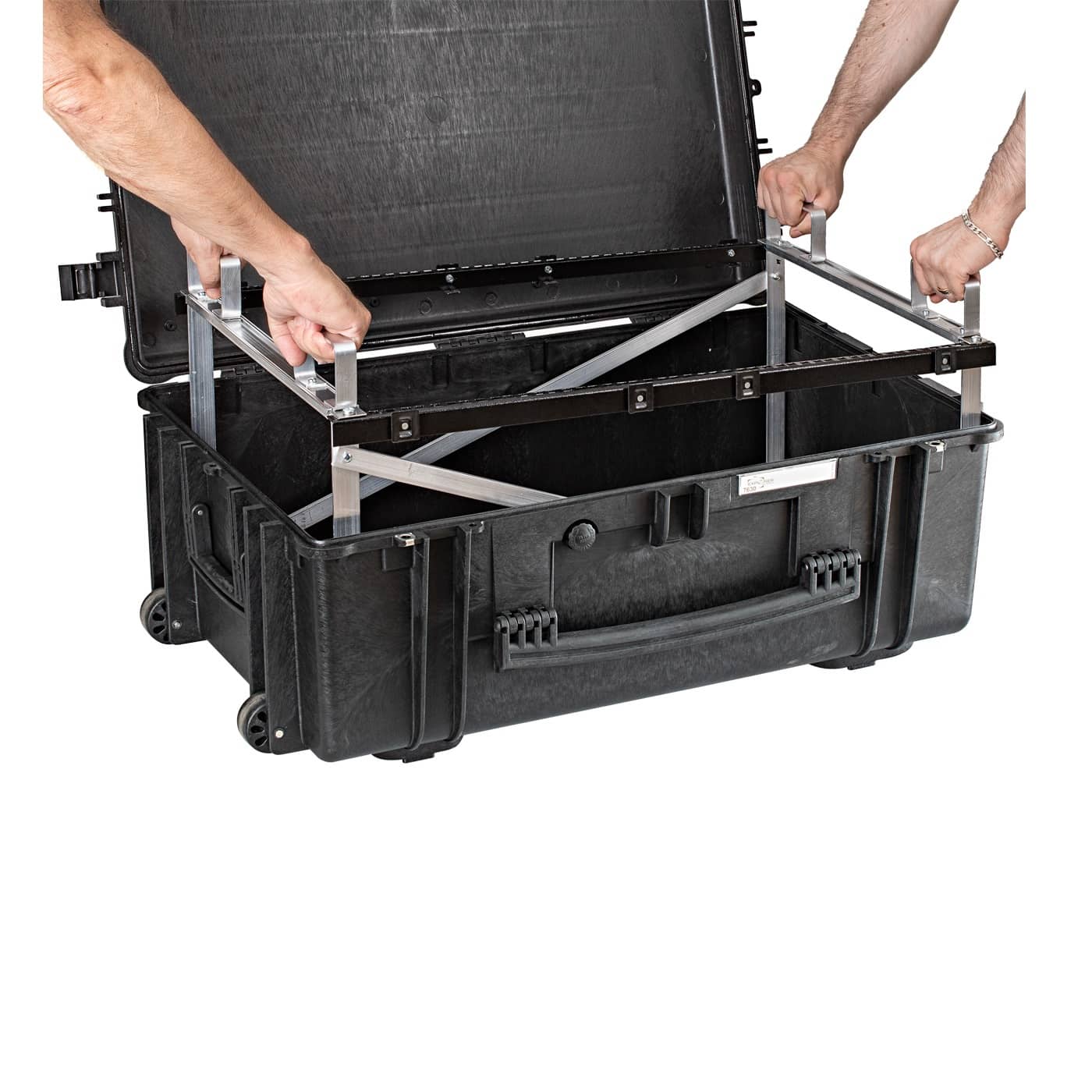 Explorer RACK 7630-15U